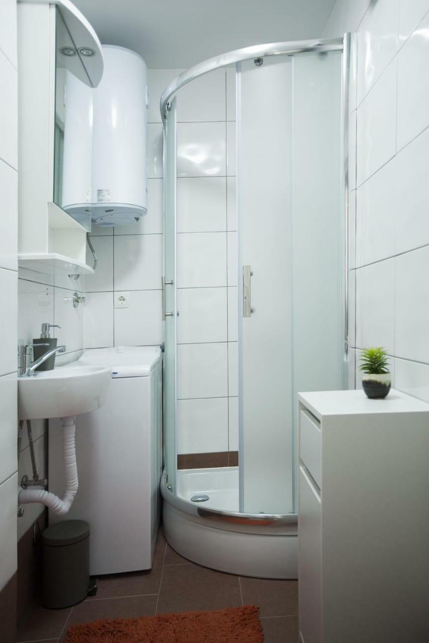 Apartman Leona Kaštela Exterior foto
